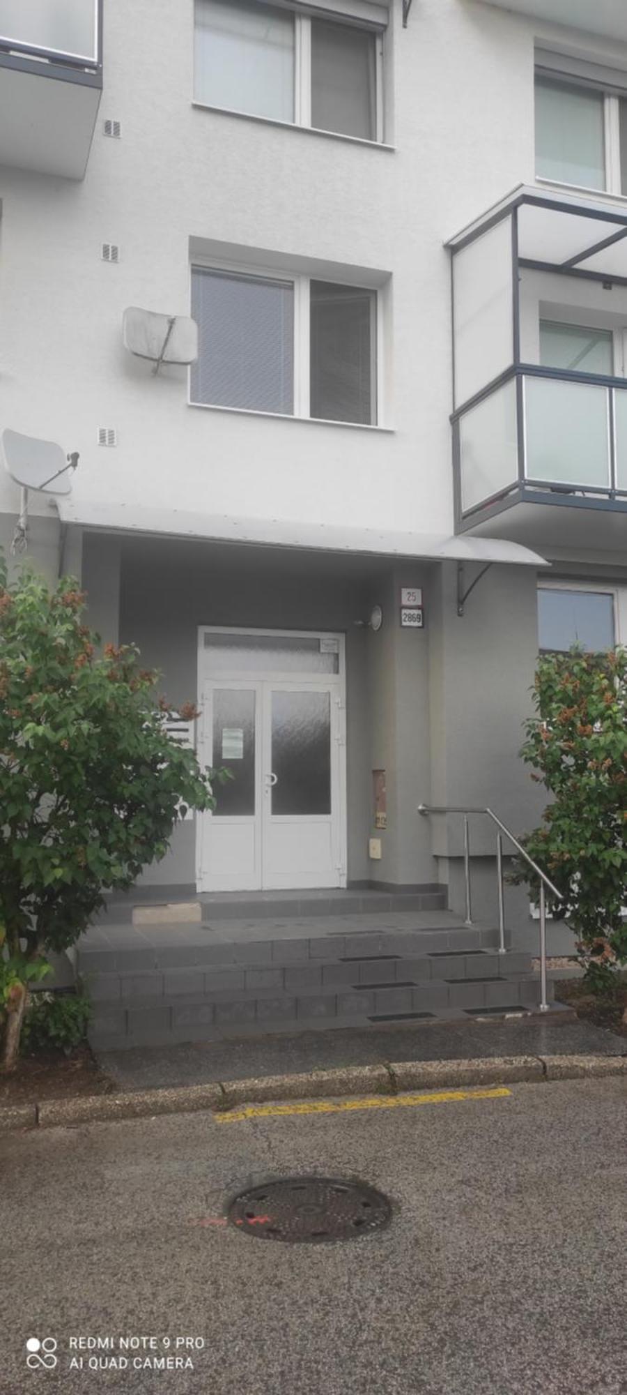 Apartman Sofia Levice Esterno foto