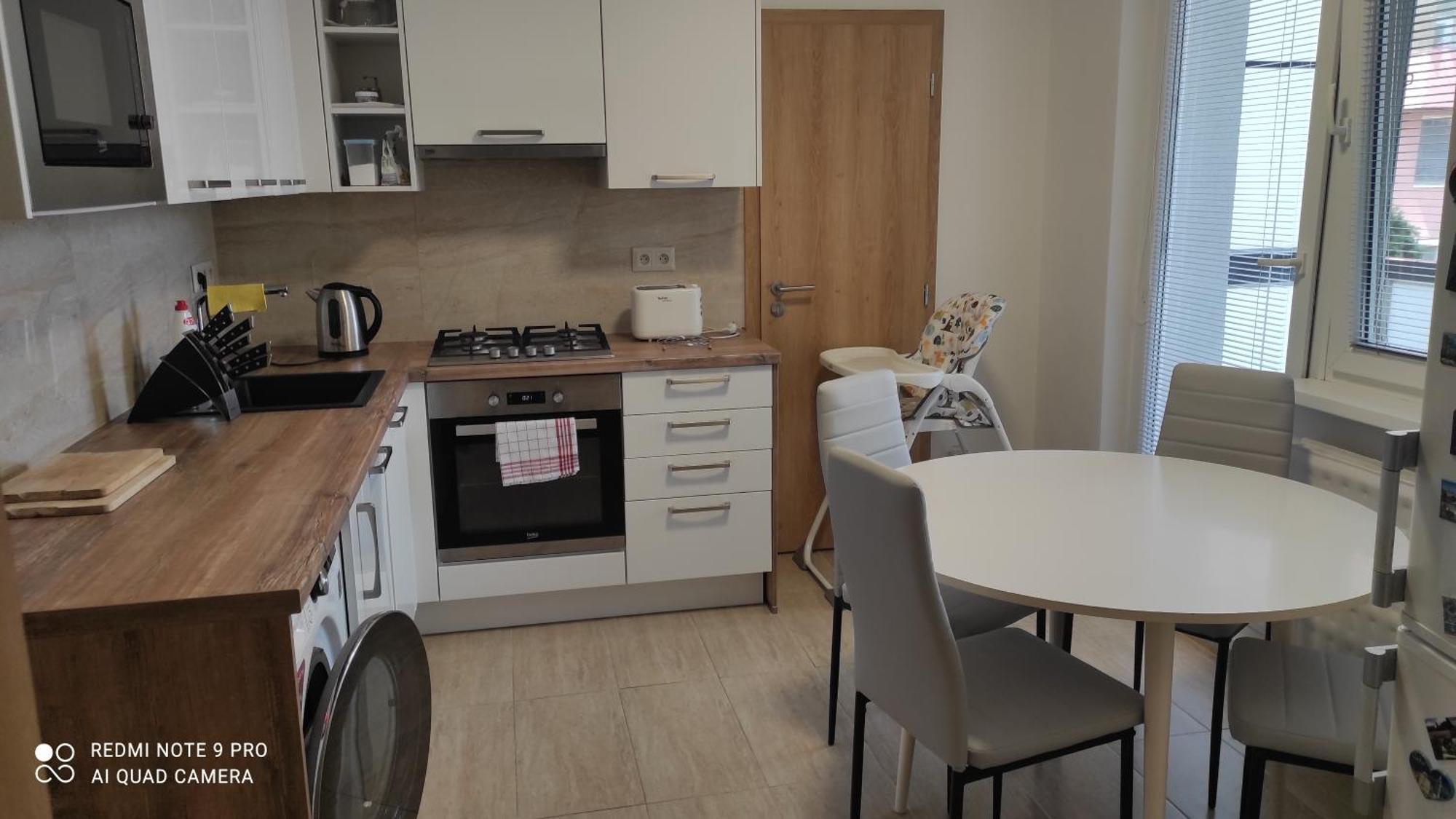 Apartman Sofia Levice Esterno foto